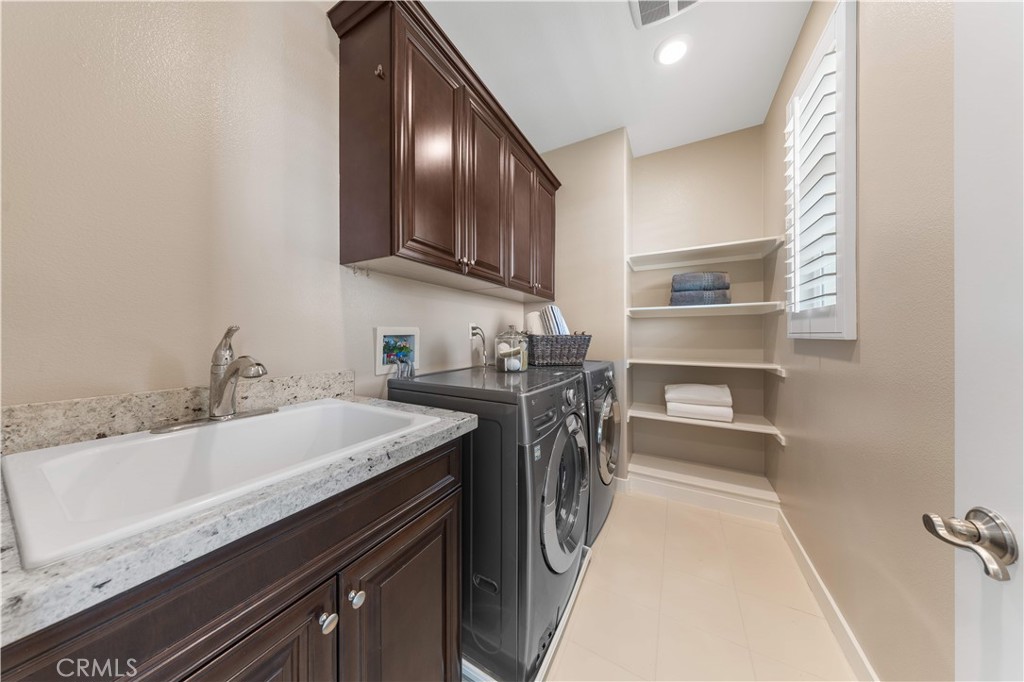 Larkspur - Residential