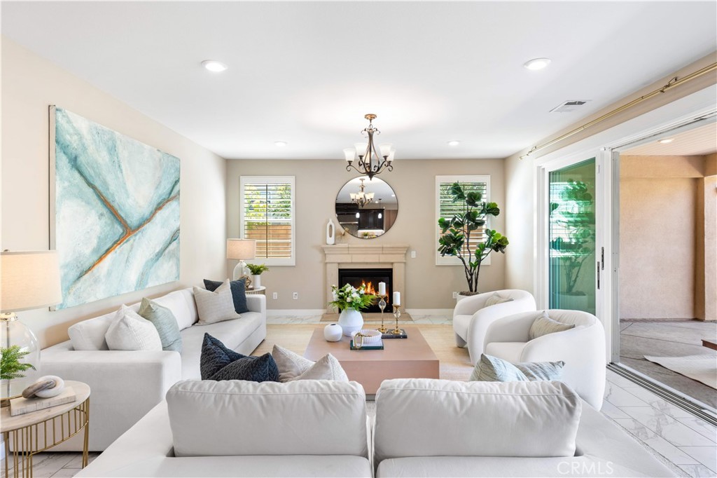 Larkspur - Residential