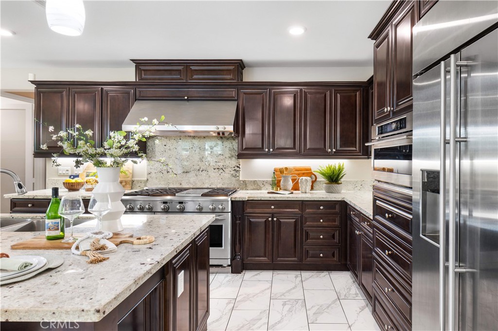 Larkspur - Residential