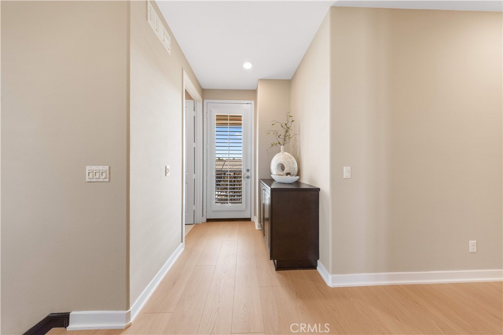 Larkspur - Residential
