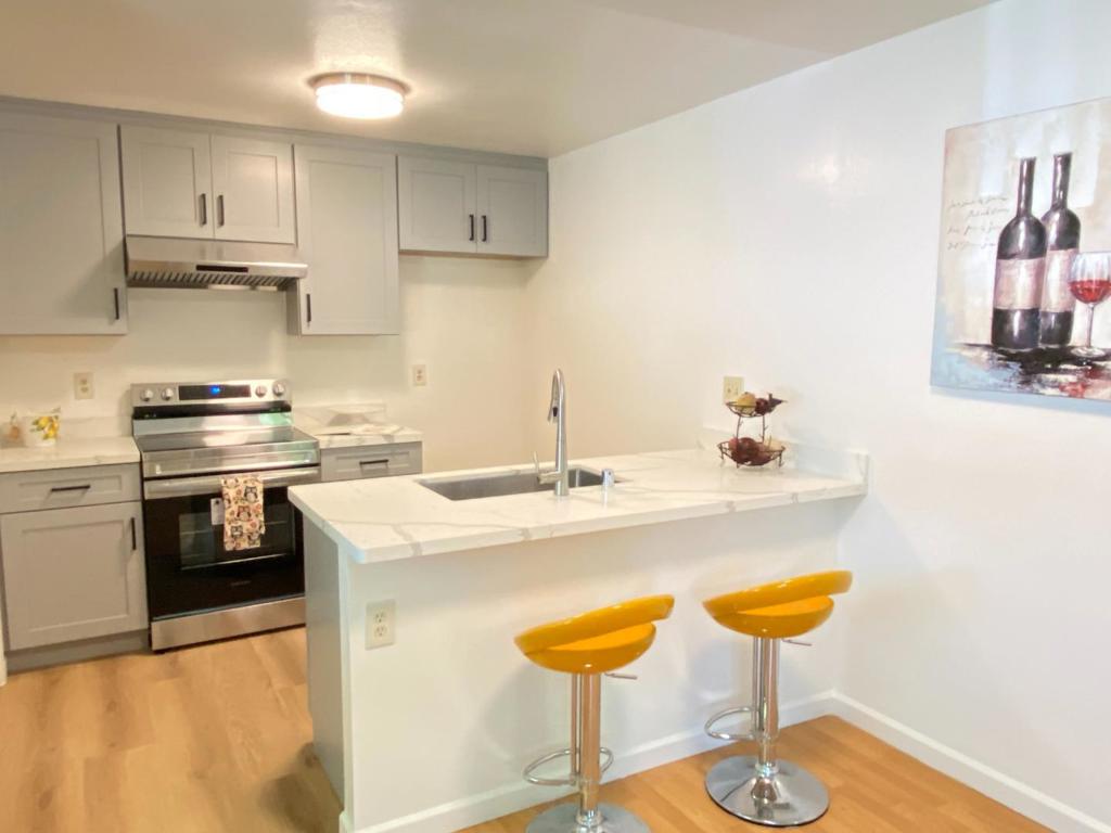 5579 Judith Street 1