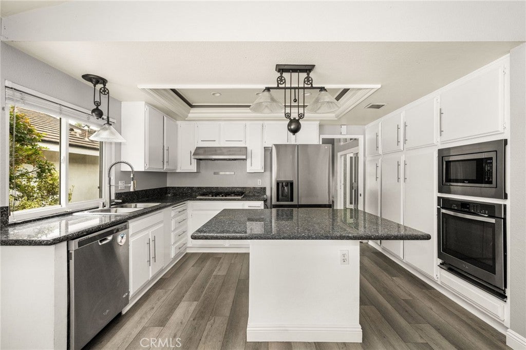 7 Atlanta, Irvine CA 92620 - Photo 18
