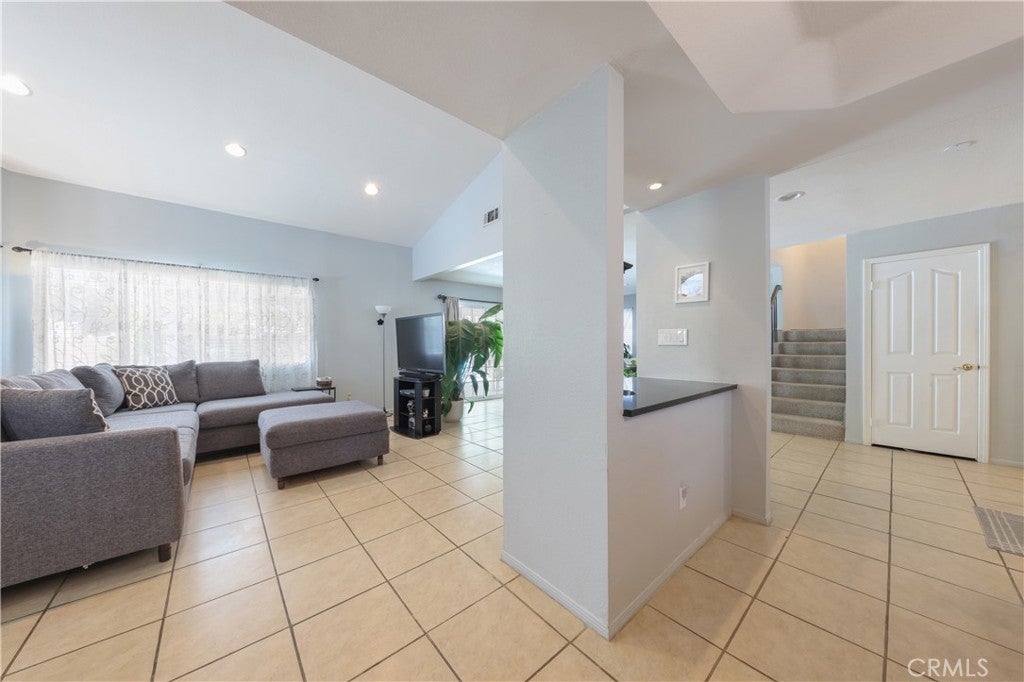 41501 Prairievista Place