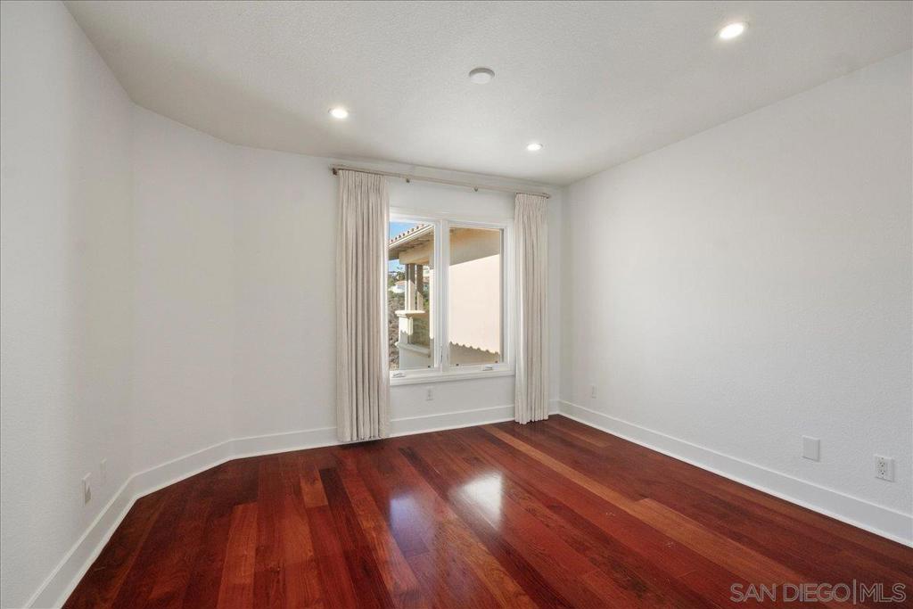 La Jolla - Residential Lease