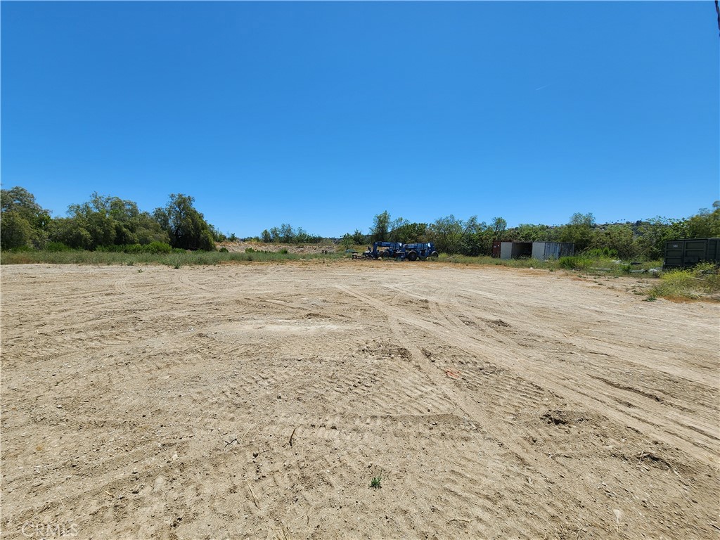 24000 Hidden Ridge Road