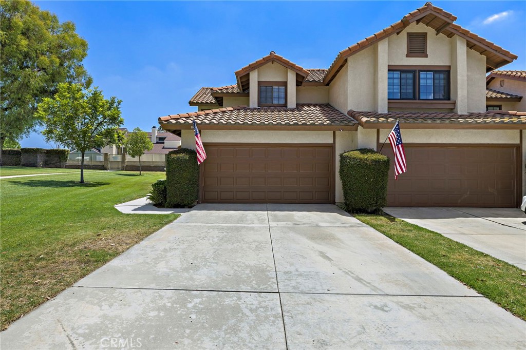 990 La Paz Road 49