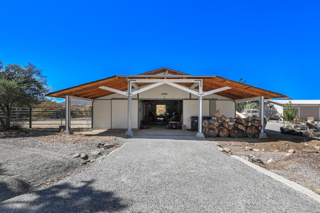 Spring Crest - Residential