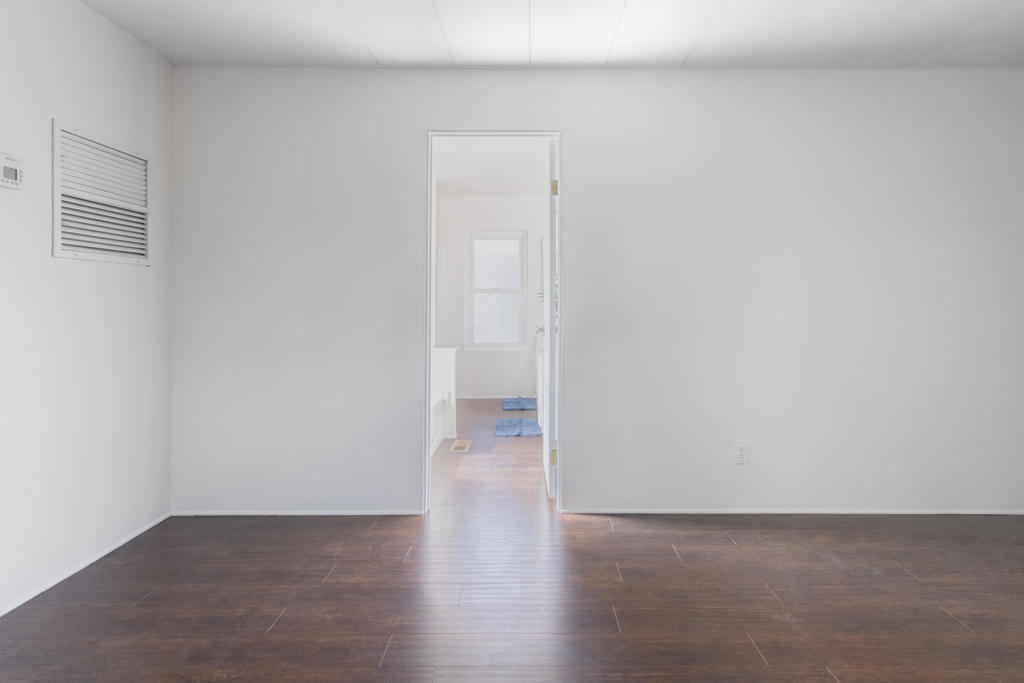 Desert Sands Mobile - Manufactured In Park