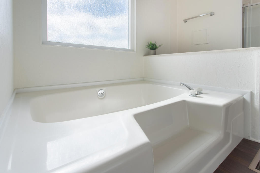 Desert Sands Mobile - Manufactured In Park