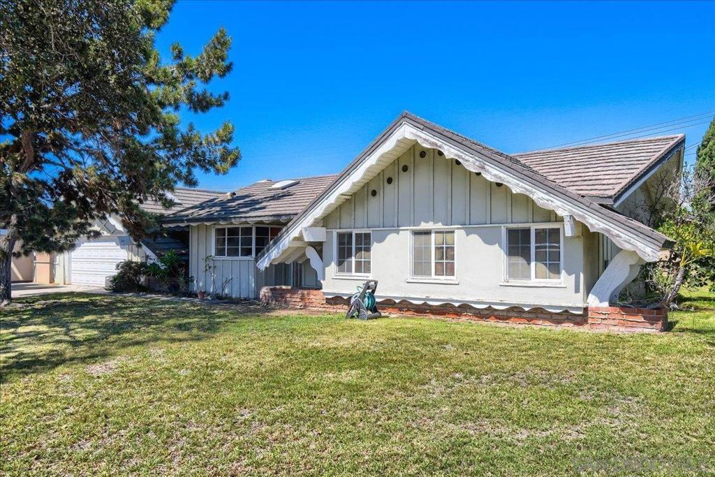 1809 W. Harriet Lane