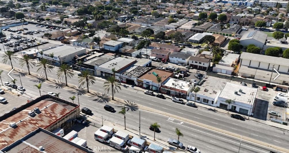 949 S La Brea Avenue