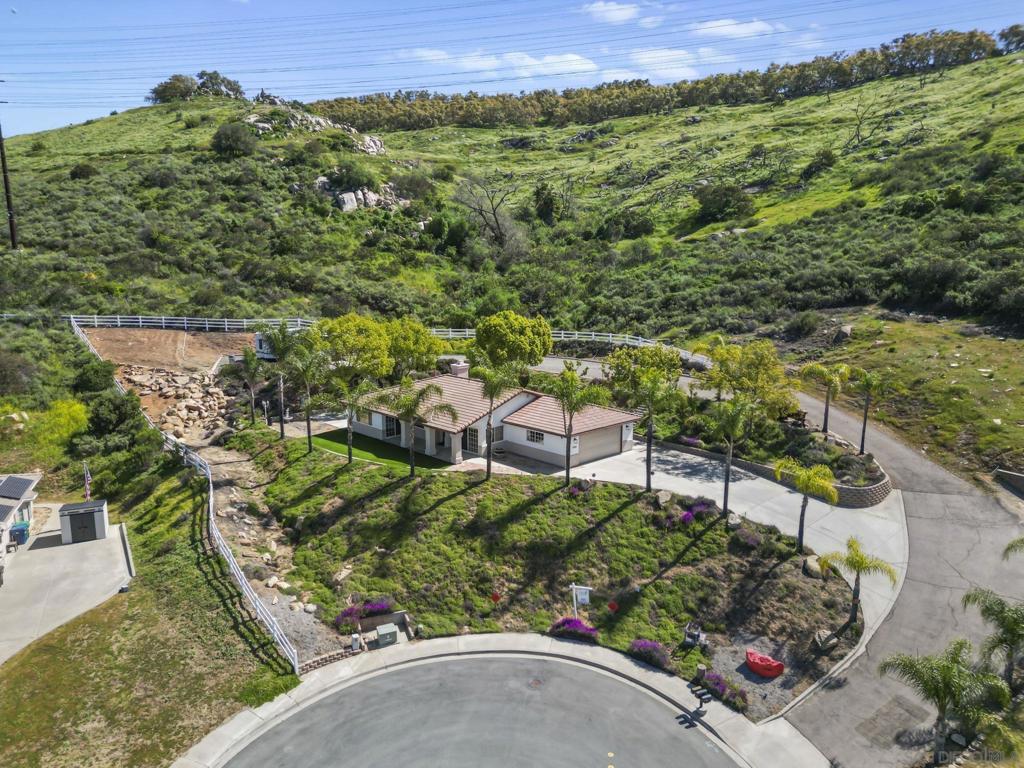 13966 Avenida Del Charro