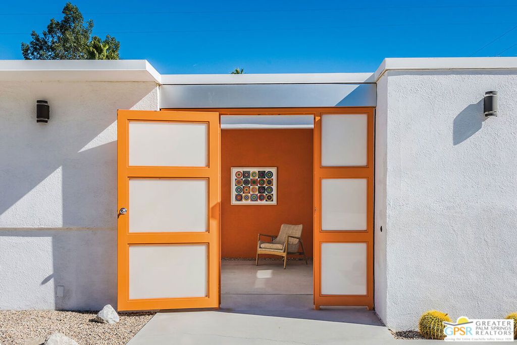 Photo of 2164 N Milben Circle, Palm Springs, CA 92262 (MLS # 26751971PS)