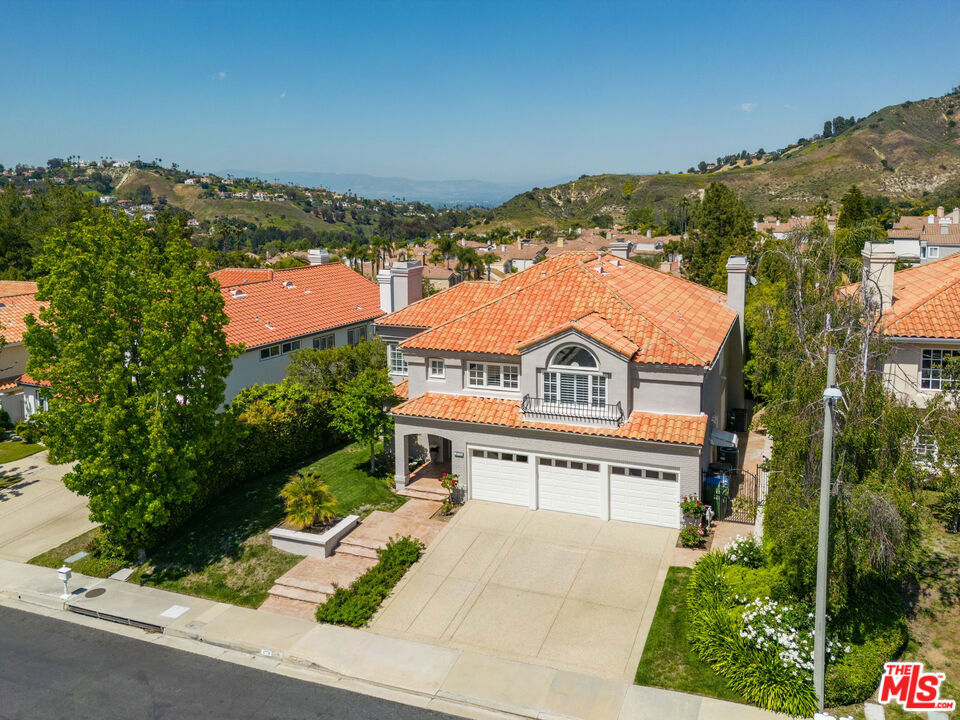 3770 Camino Codorniz