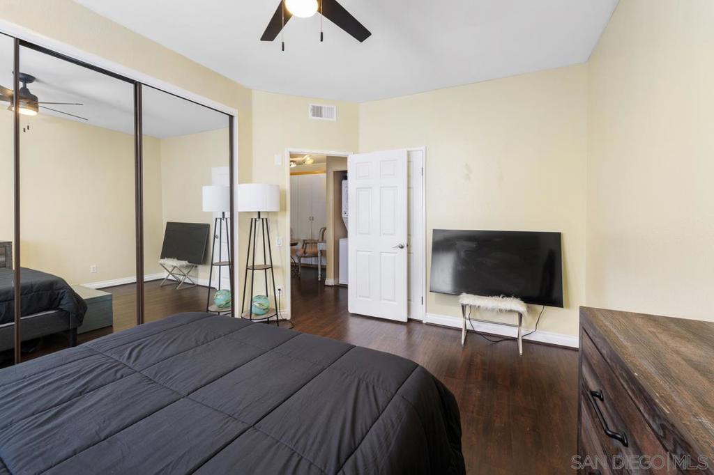 4049 Carmel View Rd 75