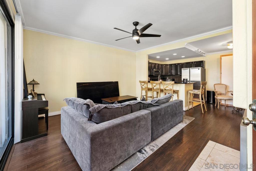 4049 Carmel View Rd 75