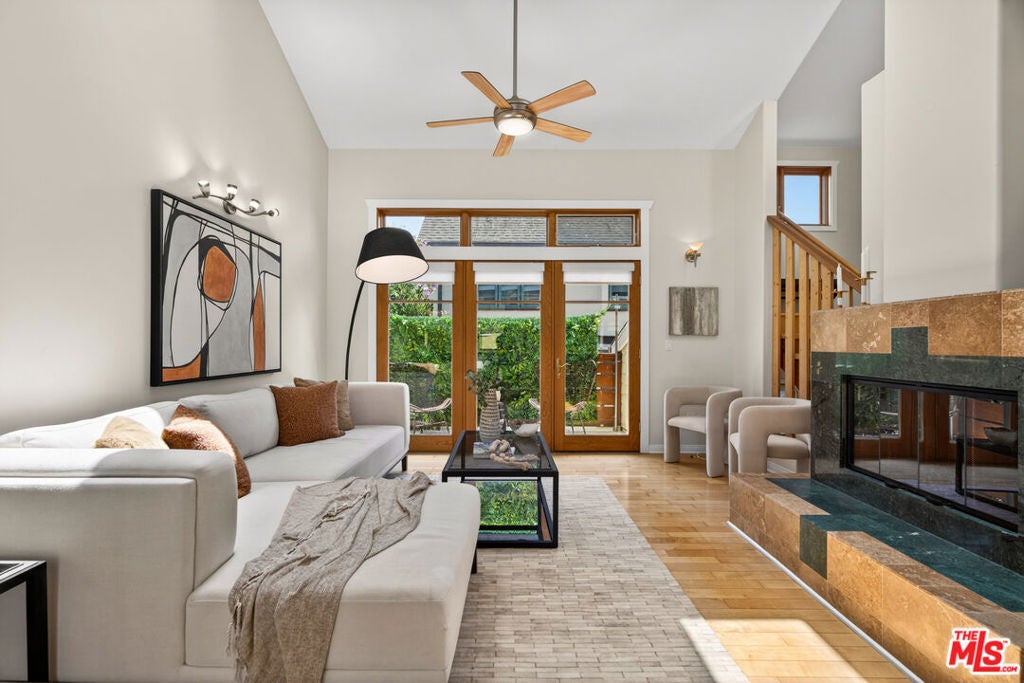 2411 4th Street 2