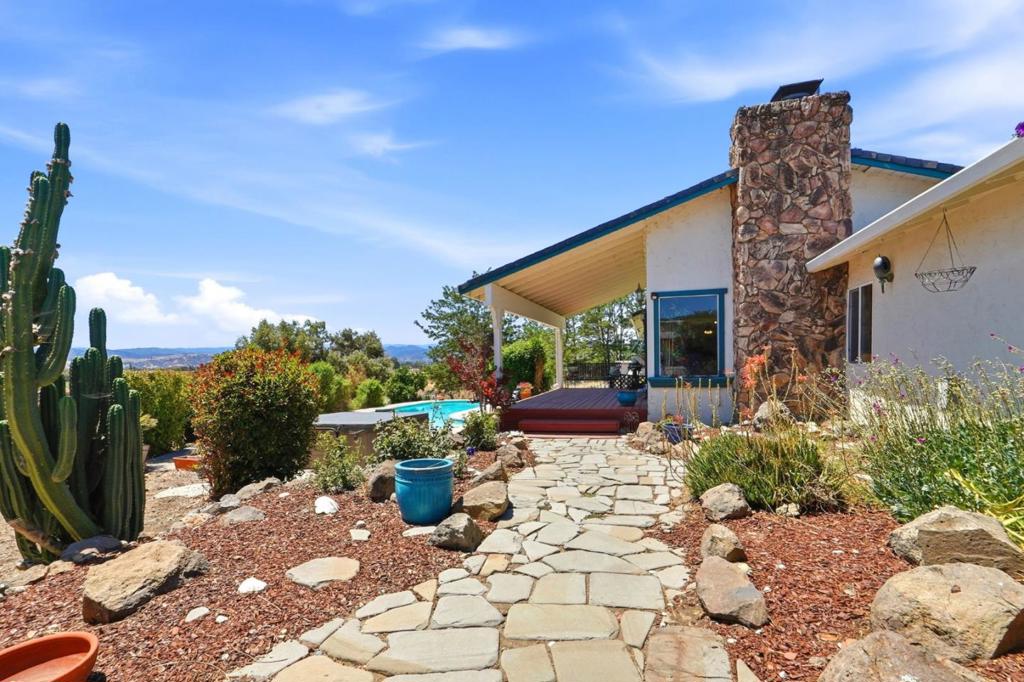 14160 Lesley Lane