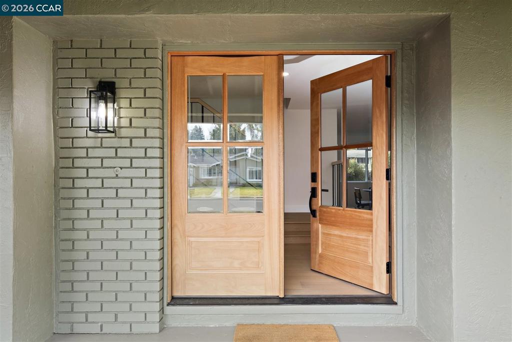 125 Larkwood Circle