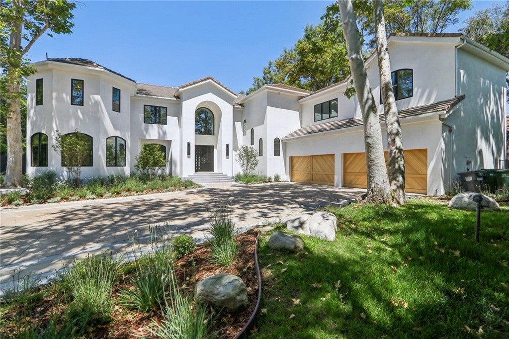 4261 TEMMA Court