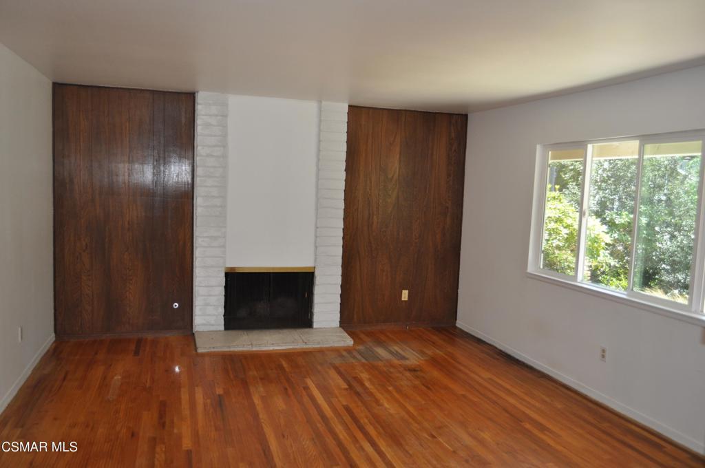 398 Hillrose Court