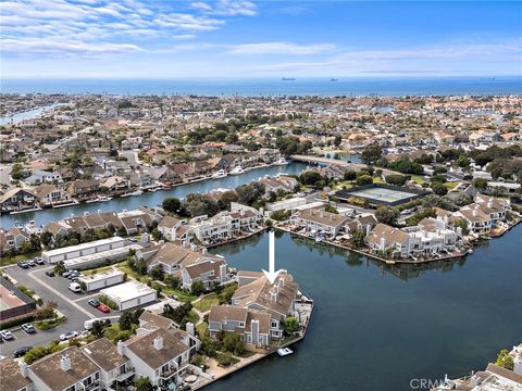 16103 Saint Croix Huntington Beach CA 92649