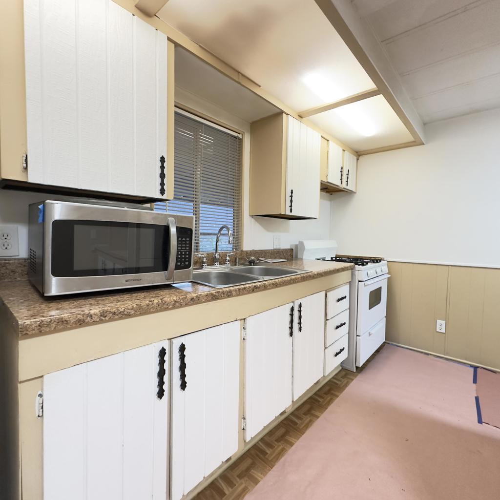 Properties 1 13405 Chaparral Road