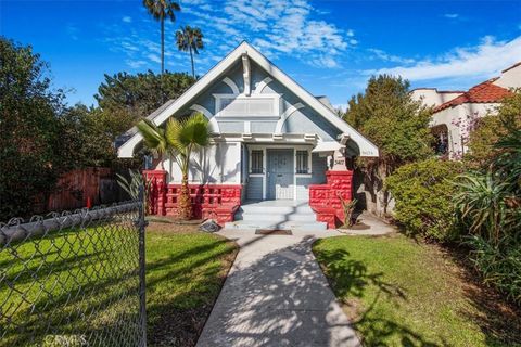 Photo of 3417 4th Avenue, Los Angeles, CA 90018 (MLS # IV25046453)