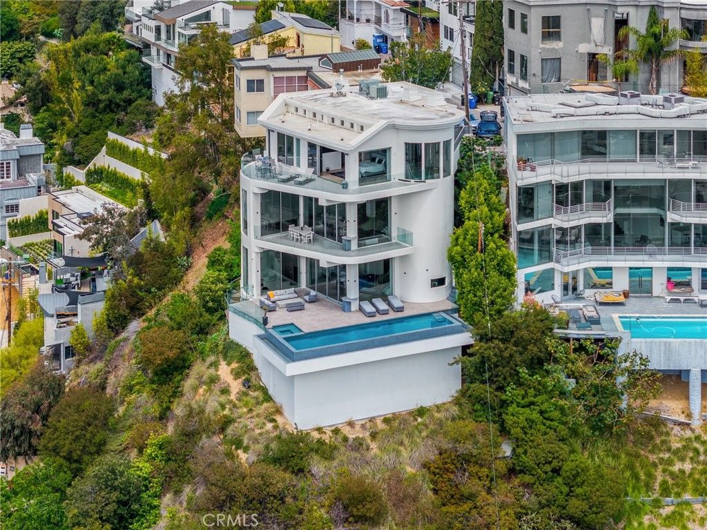 Photo of 1609 Viewmont Drive, Los Angeles, CA 90069 (MLS # PW25199356)