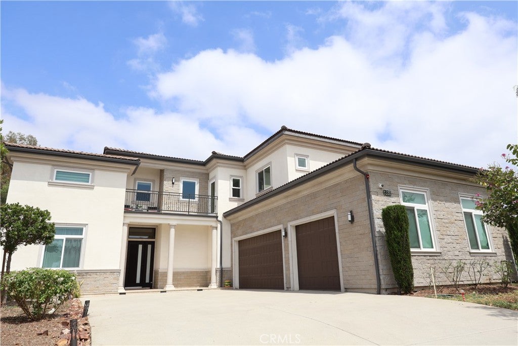 1330 Waterbrook