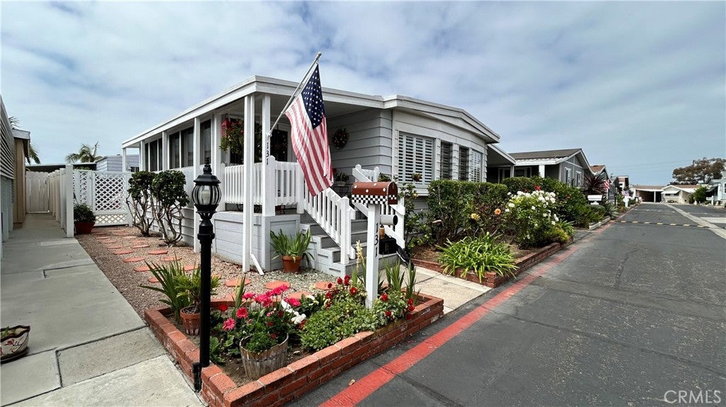 16444 Bolsa Chica 131