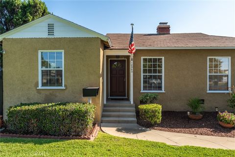 Photo of 10943 Loch Lomond Drive, Whittier, CA 90606 (MLS # CV25208798) Photo of 10943 Loch Lomond Drive, Whittier, CA 90606 (MLS # CV25208798)