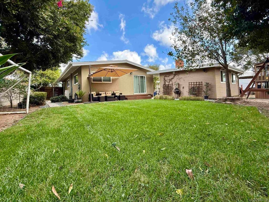 8511 Pinecrest Ave