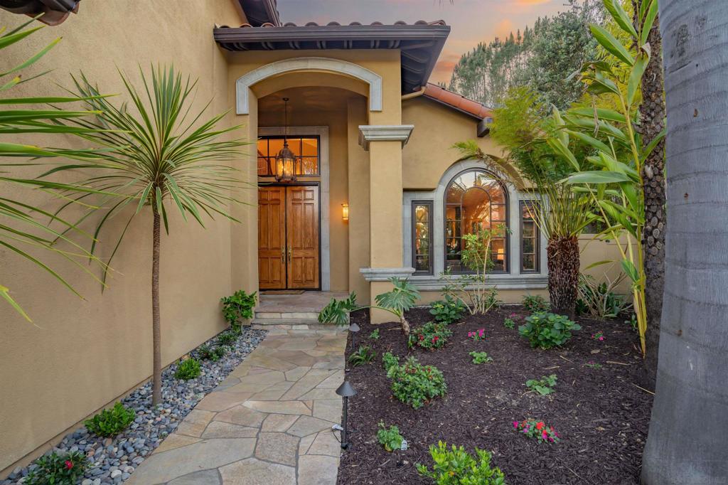 4907 Smith Canyon Ct