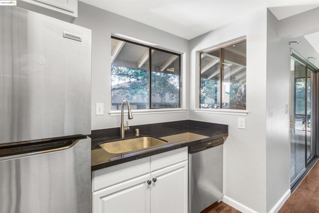 PARKRIDGE - Residential