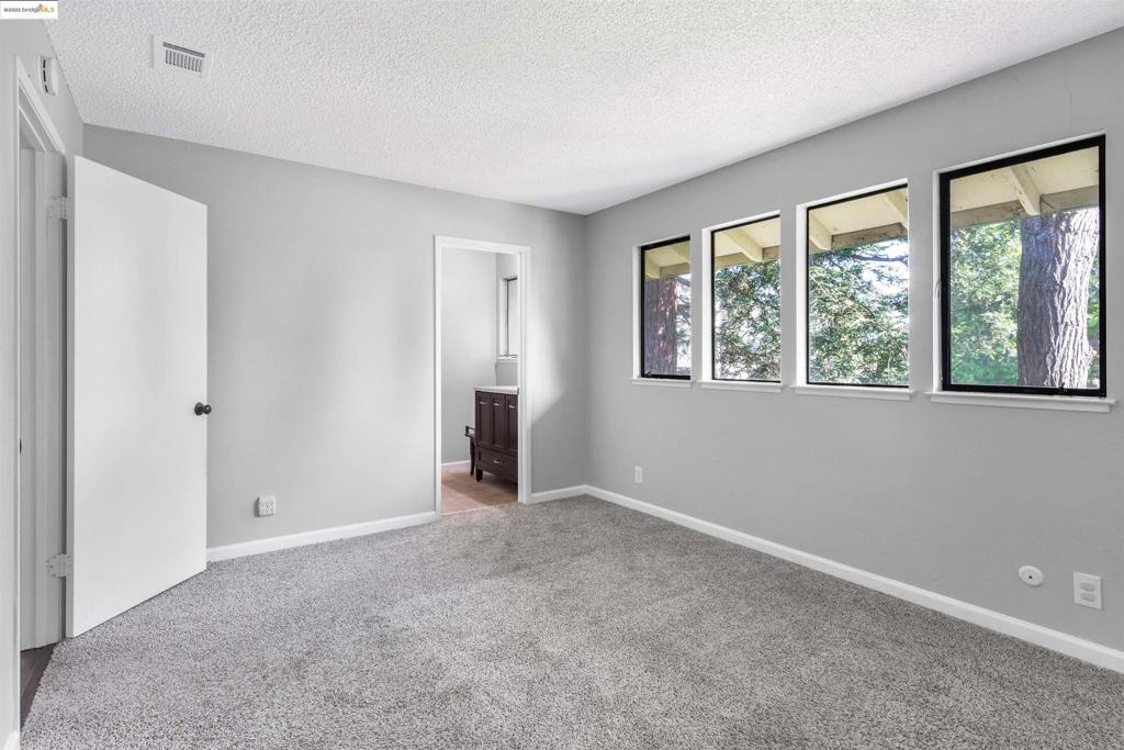 PARKRIDGE - Residential