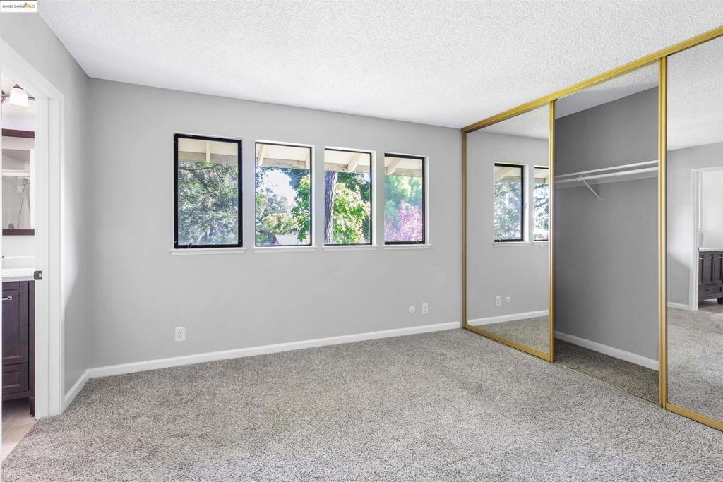 PARKRIDGE - Residential