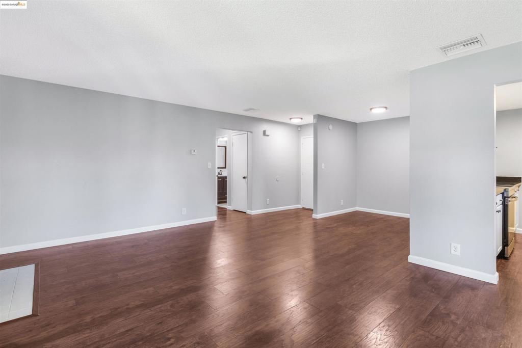 PARKRIDGE - Residential