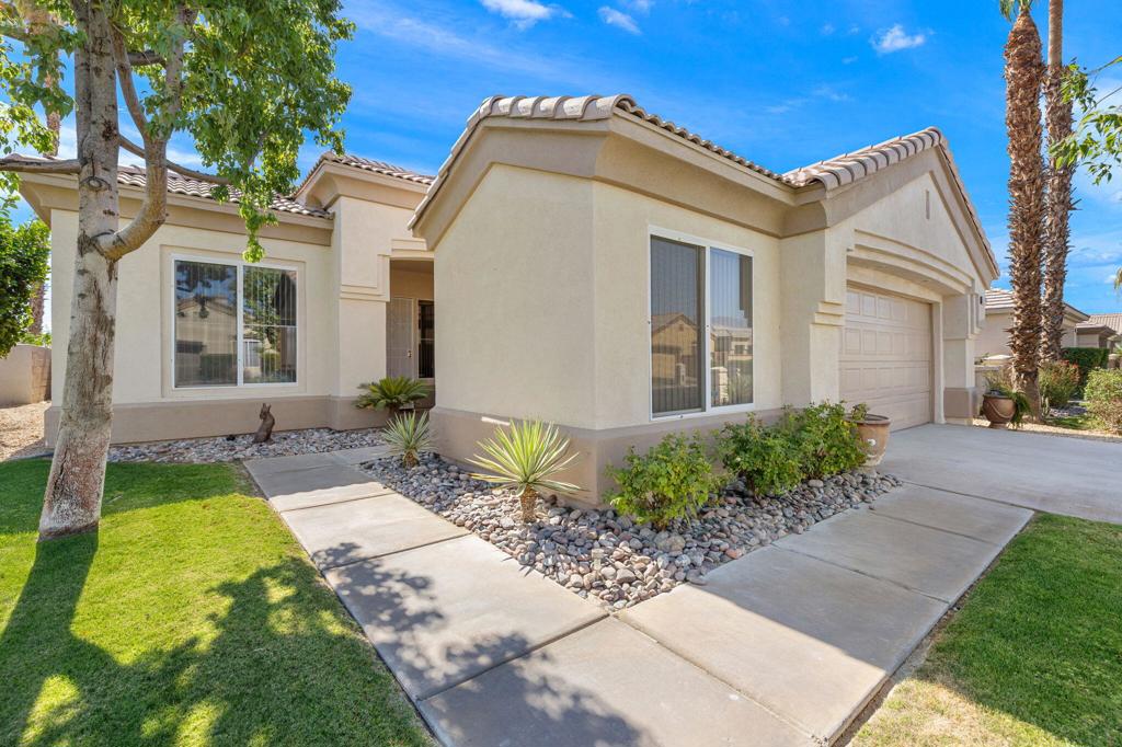 43762 Royal Saint George Drive