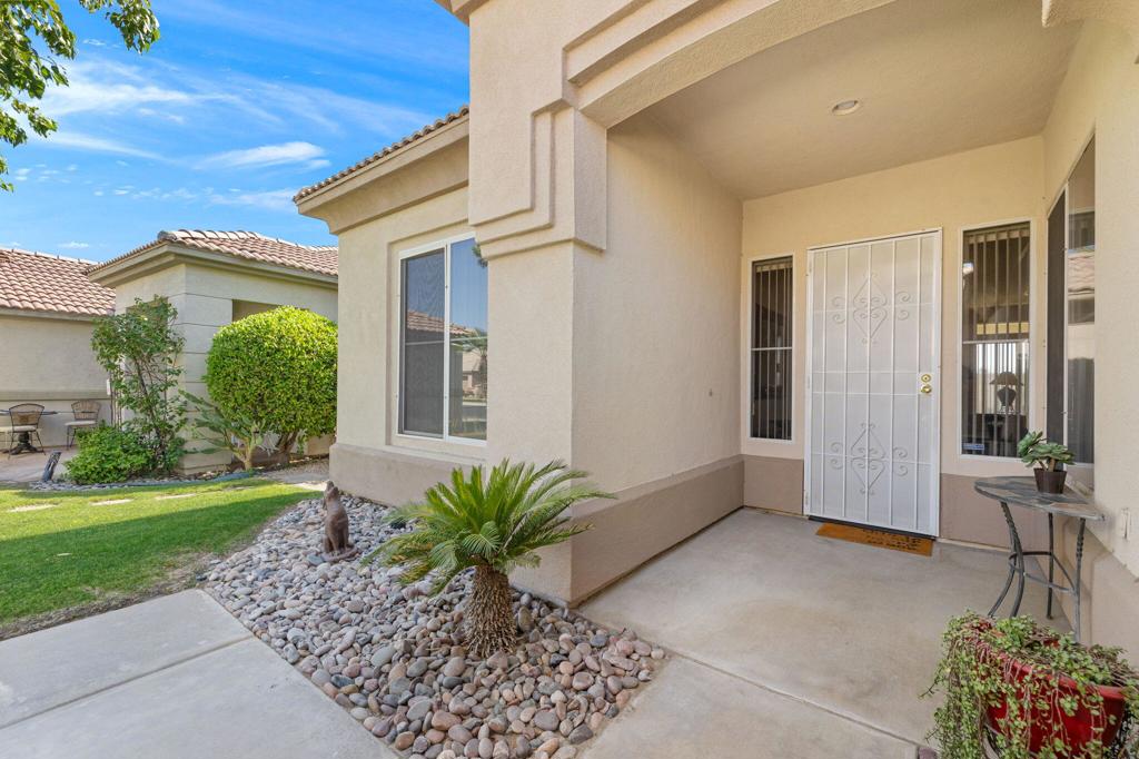 43762 Royal Saint George Drive