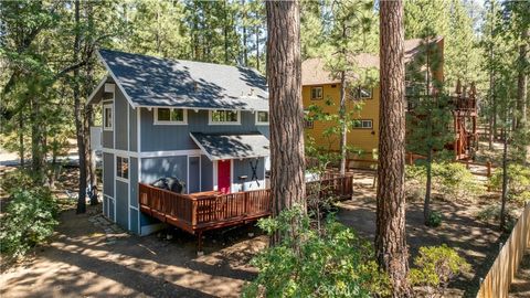 Photo of 41747 Comstock Lane, Big Bear Lake, CA 92315 (MLS # IG25179749)