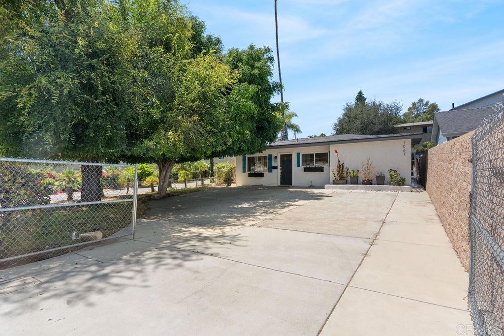1061 Old Stage Road