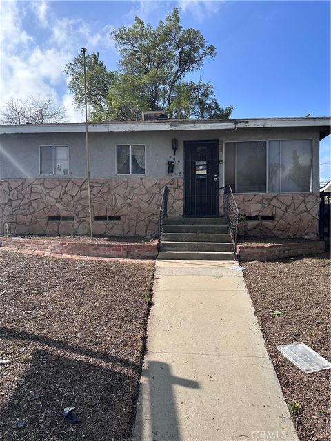 946 cedar corona ca 92879