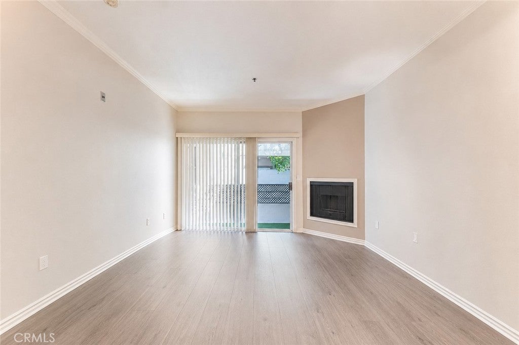 300 N El Molino Avenue 117, Pasadena CA 91101