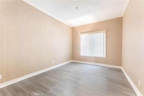 Tiny photo for 300 N El Molino Avenue #117, Pasadena, CA 91101 (MLS # CV26157757)