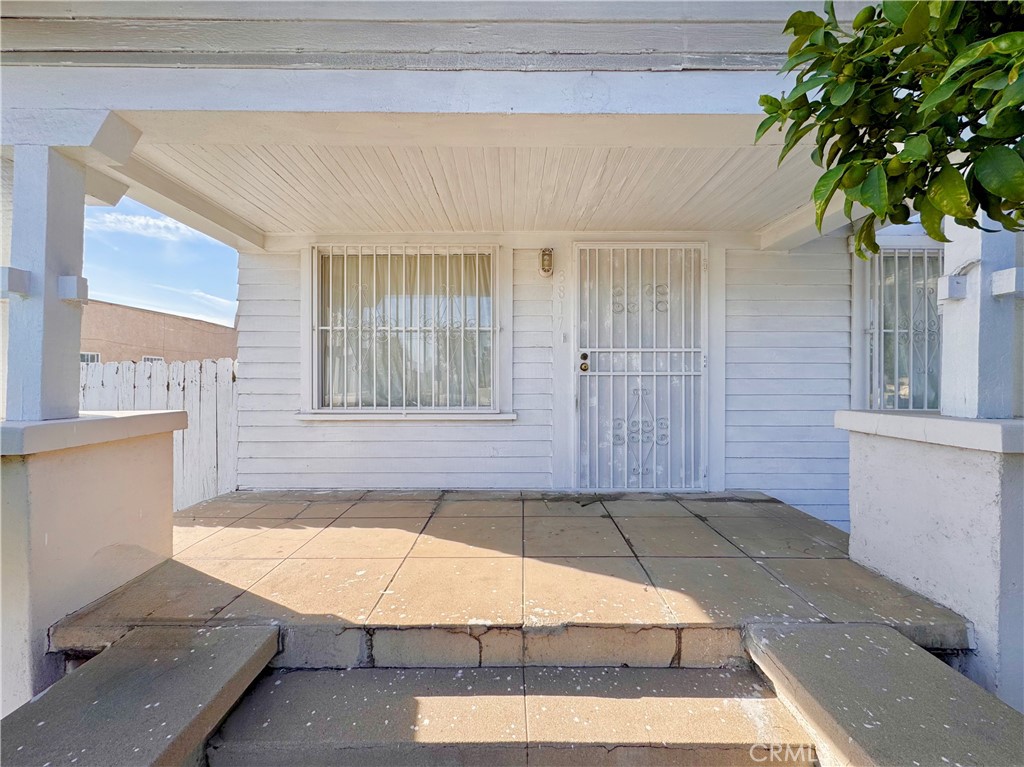 3817 Rosemead Boulevard