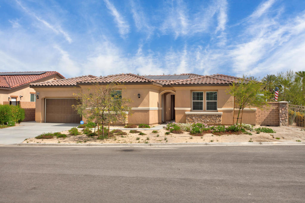 Capistrano at LQ - Residential Lease