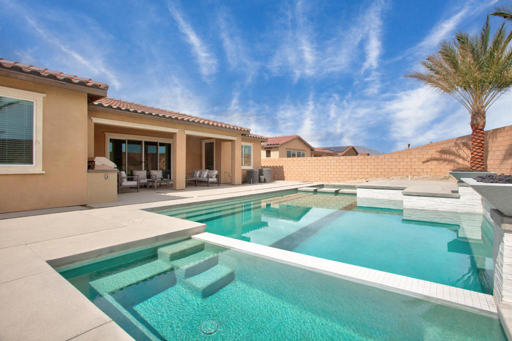 Capistrano at LQ - Residential Lease