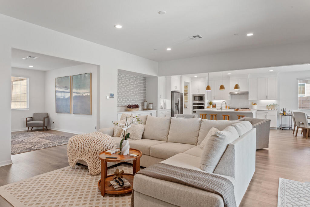 Capistrano at LQ - Residential Lease