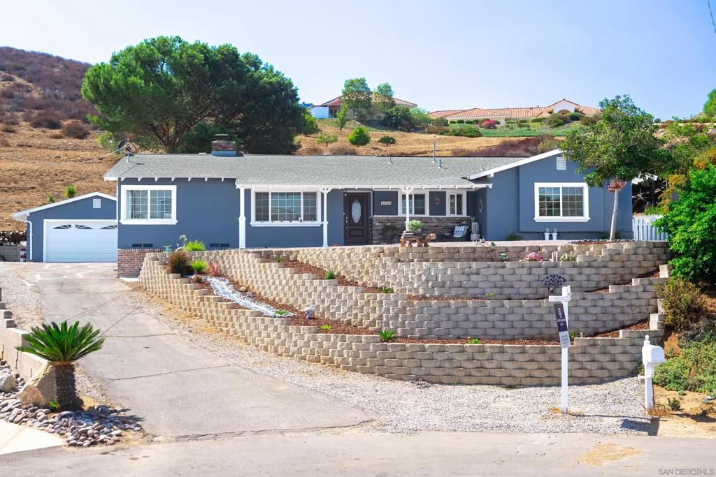 listing image 130722839141780360576